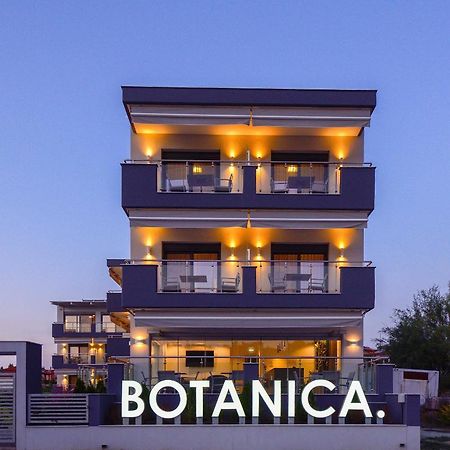 Botanica Luxury Suites Neos Marmaras Buitenkant foto