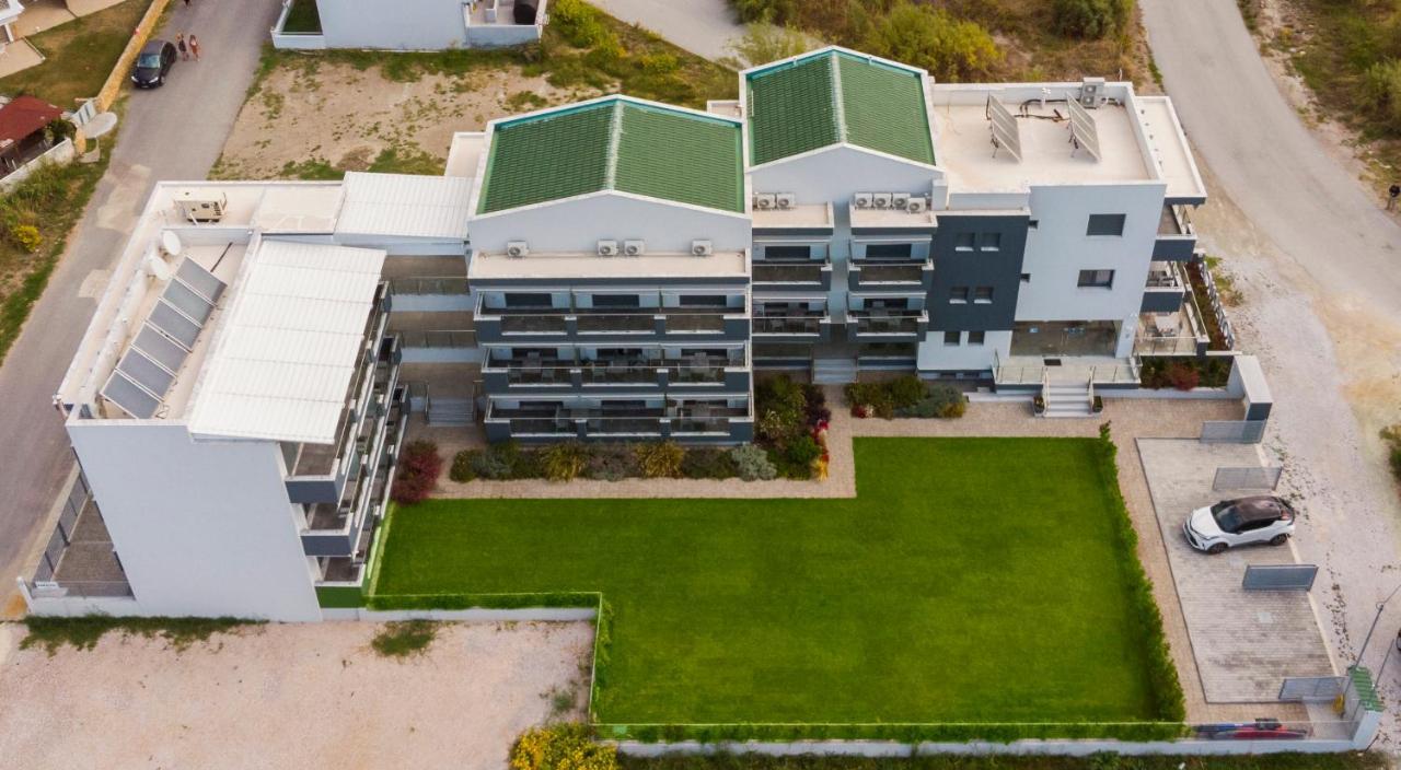 Botanica Luxury Suites Neos Marmaras Buitenkant foto