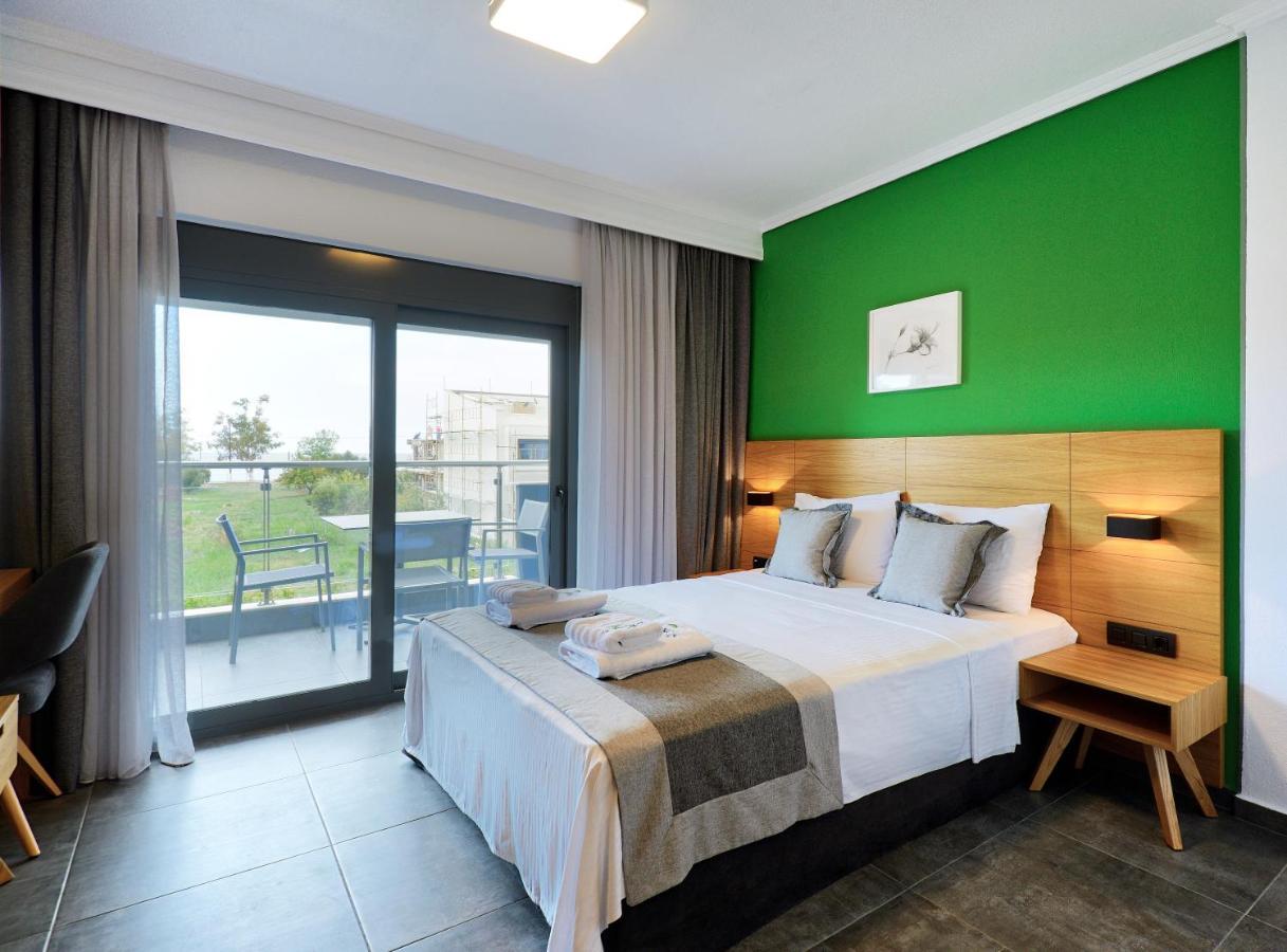 Botanica Luxury Suites Neos Marmaras Buitenkant foto