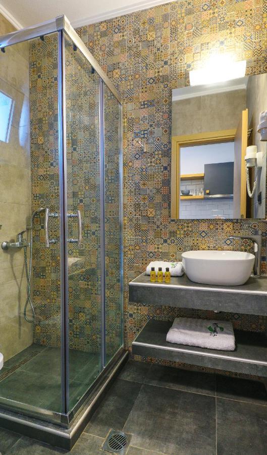 Botanica Luxury Suites Neos Marmaras Buitenkant foto