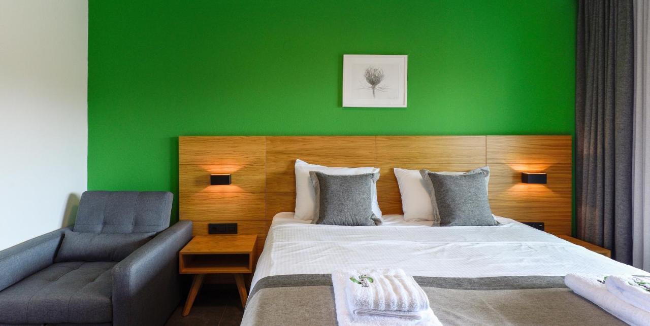 Botanica Luxury Suites Neos Marmaras Buitenkant foto