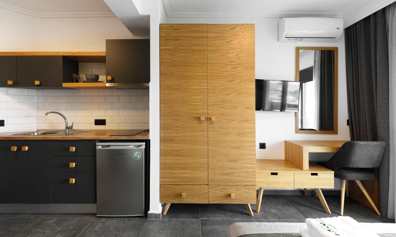 Botanica Luxury Suites Neos Marmaras Buitenkant foto
