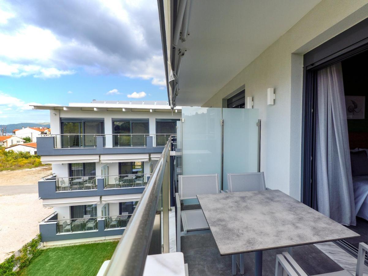 Botanica Luxury Suites Neos Marmaras Buitenkant foto